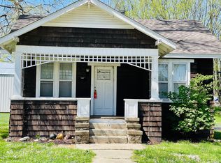 527 S Memorial St, Pittsfield, IL 62363