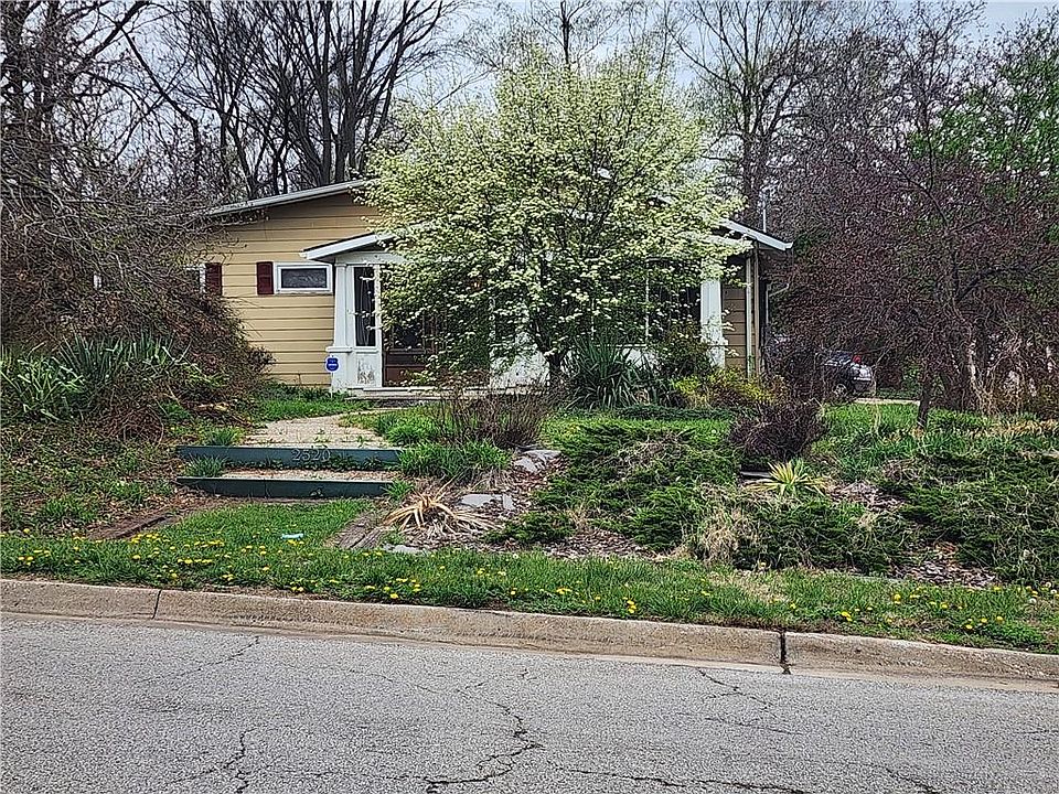 1st image of 2520 N 27th St
