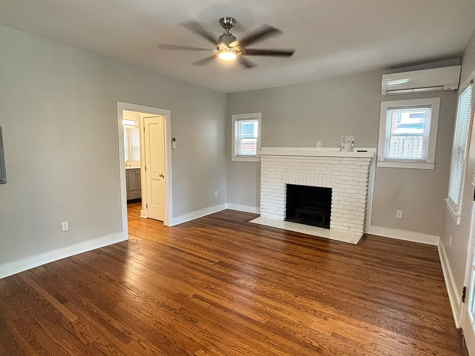 Studio, 500 sqft, $1,450 — Photo 3