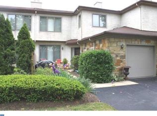 11 Jackie Dr, Lawrence Township, NJ 08648