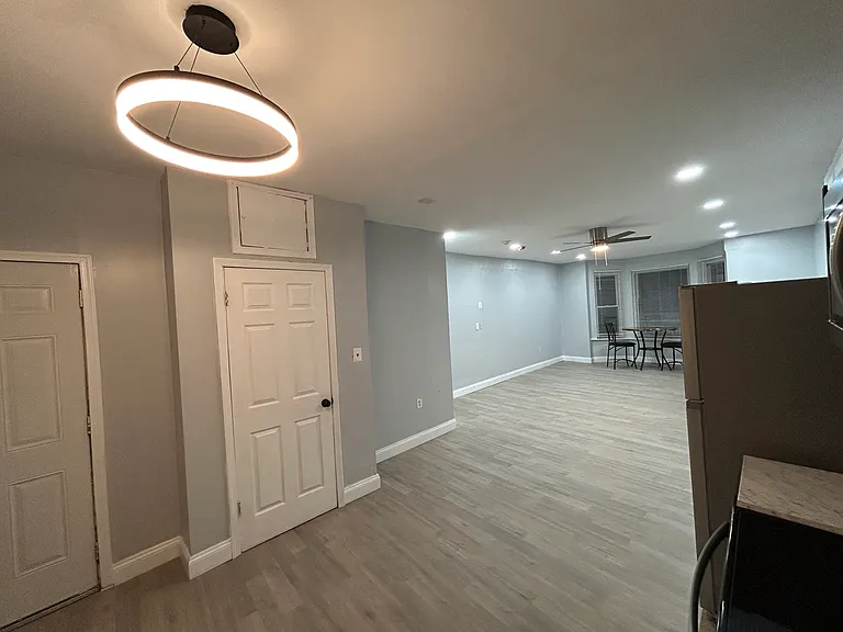 173 W Ridge St #4 — Photo 10