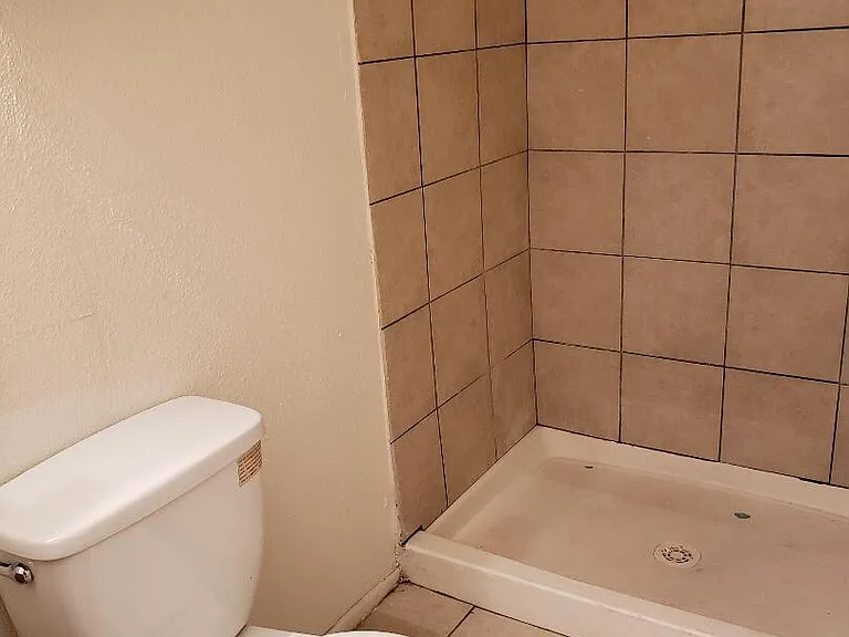 10821 N 15th Ave #18 — Photo 6
