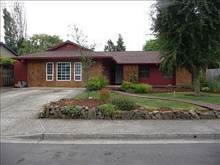 2nd image of 21060 SW Erin Ter