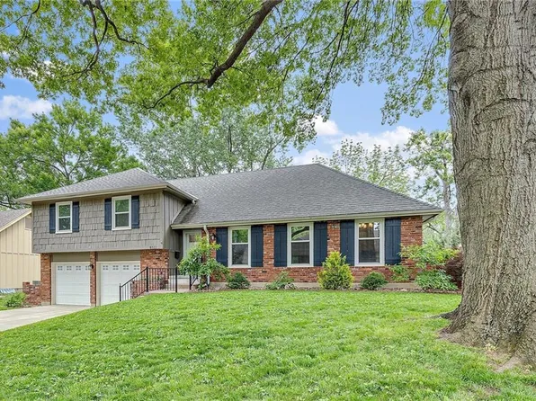 8511 W 88th St, Overland Park, KS 66212