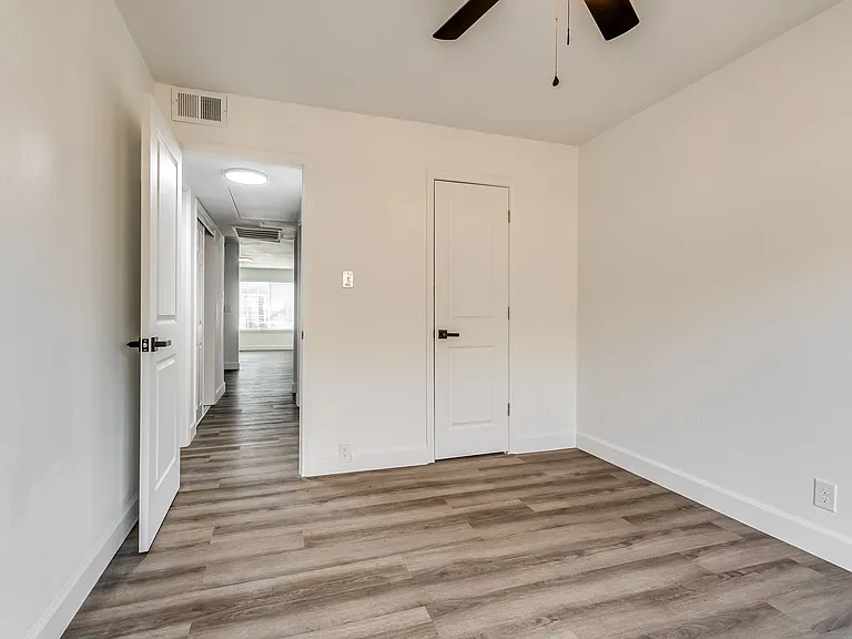 The Elms by ONYX *UNDER NEW MANAGEMENT* Now Offering FREE Prorated Rent! — Photo 44