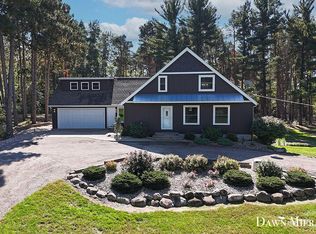 8384 Baldwin St, Zeeland, MI 49464