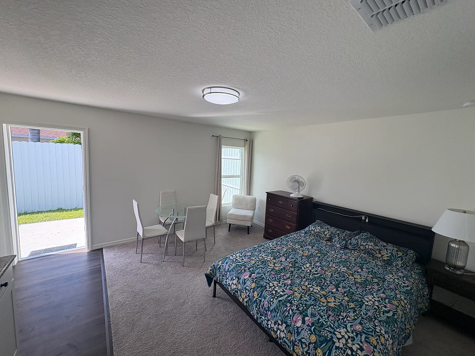 3051 SE East Blackwell Dr — Photo 4