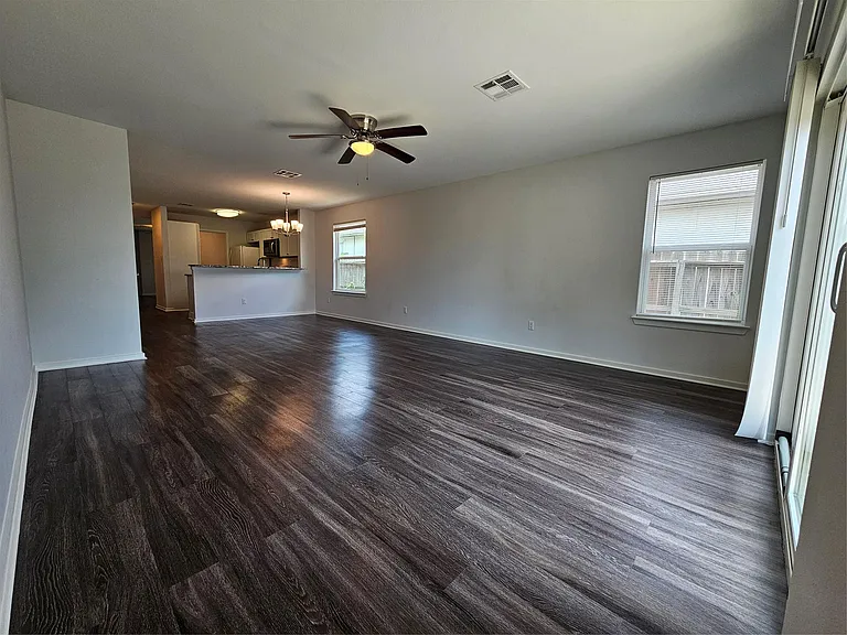 16721 Hamilton Point Cir — Photo 14