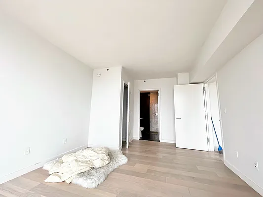 Rented by Cyberapts Management | media 8