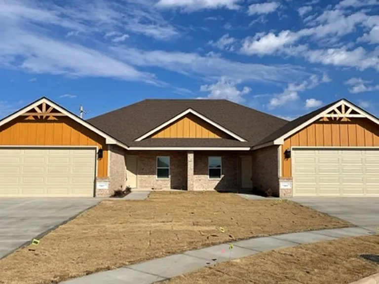 7307 Southern Belle Cir — Photo 3
