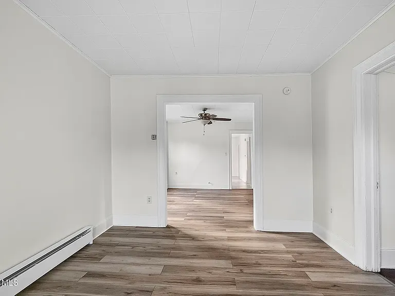 138 Davis Ave #2 — Photo 4