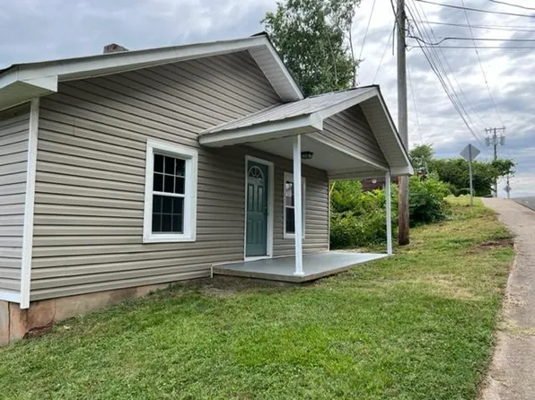 105 N Pugh St, Lexington, NC 27292