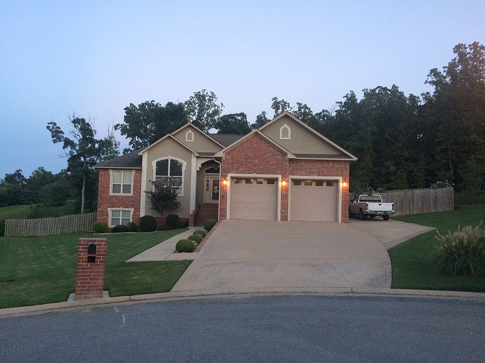 1st image of 81 Hickory Bend Dr