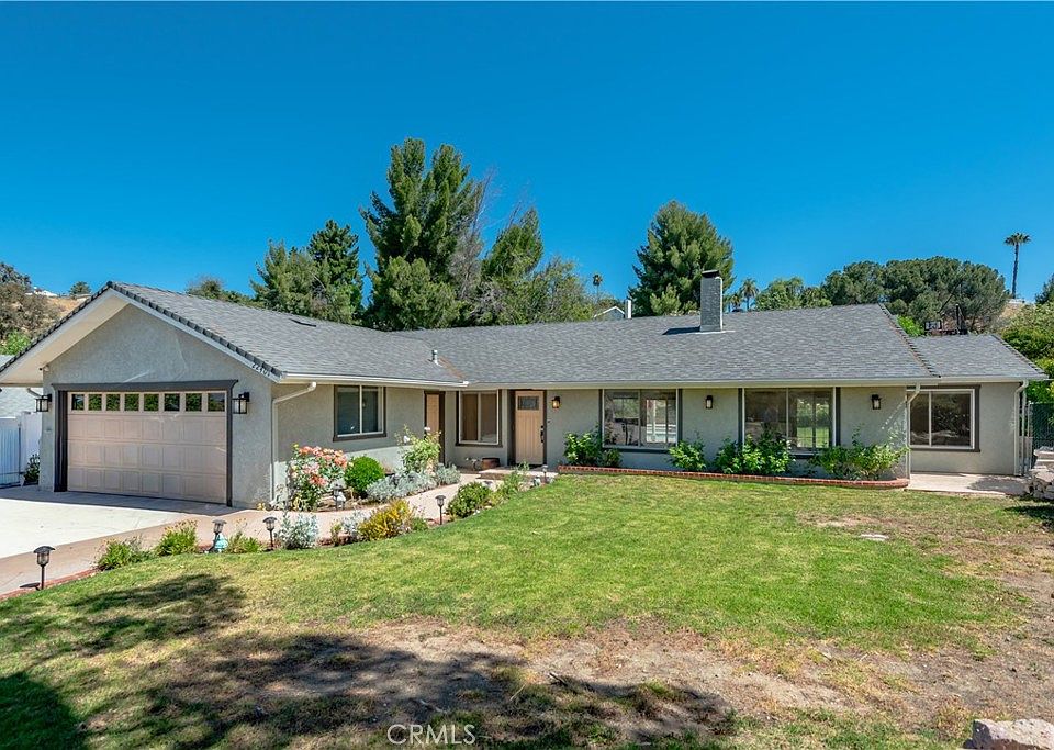 1st image of 22401 Barbacoa Dr