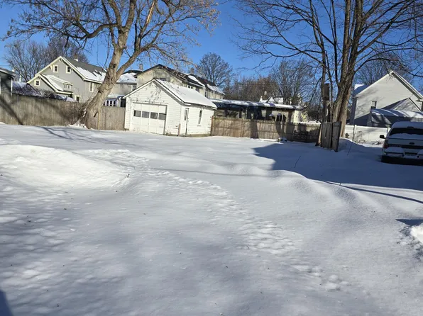 14 Stevens Street, Glens Falls, NY 12801