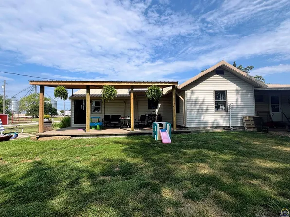 217 Reed St, Gridley, KS 66852