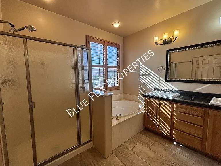 4688 N Belgravia Rd — Photo 19
