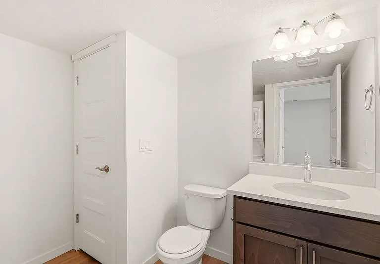 1420 N Michigan Ln #1 — Photo 25