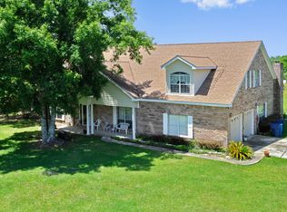 7851 Ulysses Dr, Moss Point, MS 39562