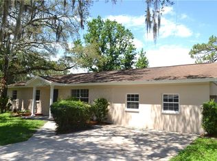 2505 Ranch Lake Cir, Lutz, FL 33559