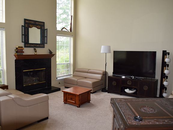 3rd image of 2352 County Farm Ln #2352