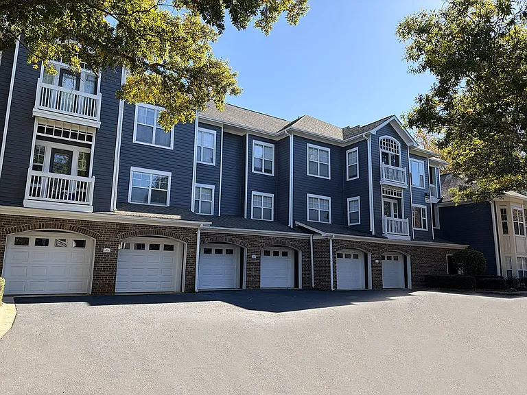 Legacy Ballantyne Apartments — Photo 5