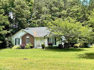 387 Hemphill Rd, Griffin, GA 30224