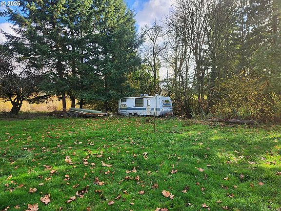 4th image of 16417 NW 11th Ave