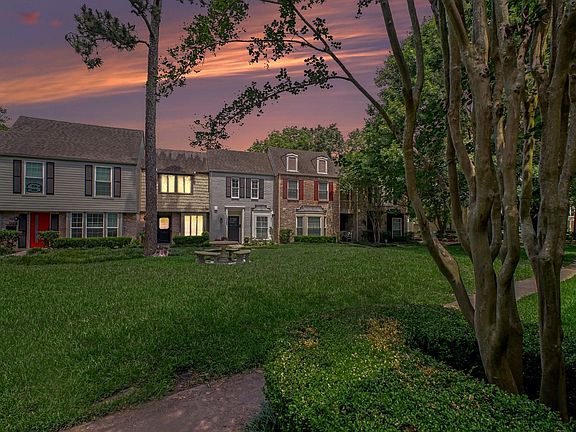 4th image of 13022 Trail Hollow Dr #3022