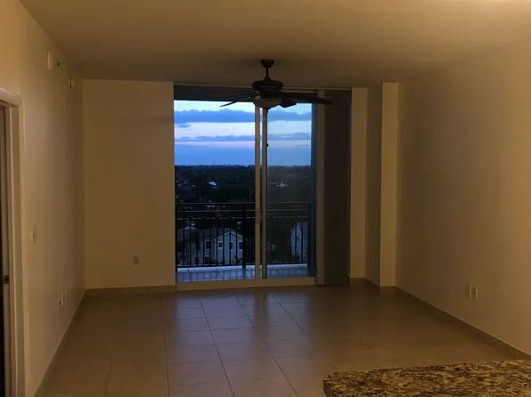 550 Okeechobee Blvd APT 827, West Palm Beach, FL 33401