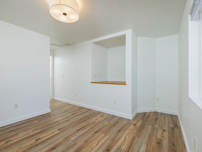 63319 Britta St — Photo 12