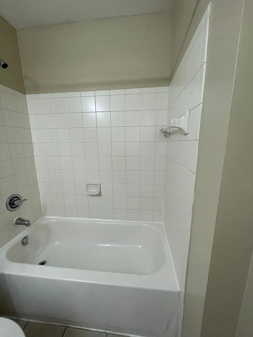 19-1902 Houser — Photo 1