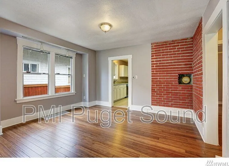 1108 S Ridgewood Ave — Photo 5
