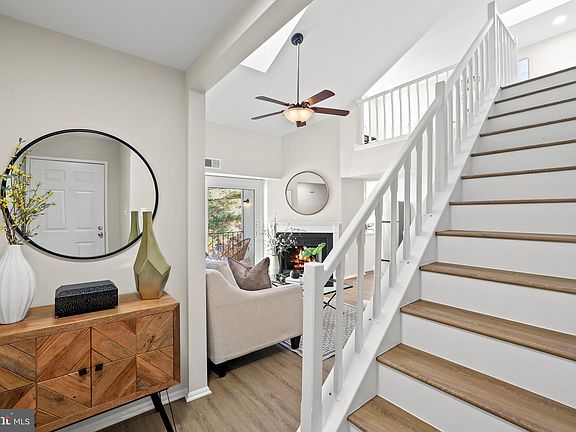 3rd image of 7759 New Providence Dr APT 40