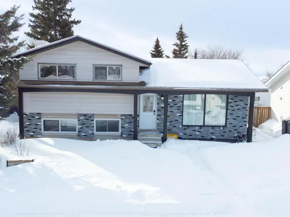 2009 4th Ave, Cold Lake, AB T9M 1E1