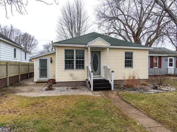 2225 Liberty STREET, La Crosse, WI 54603