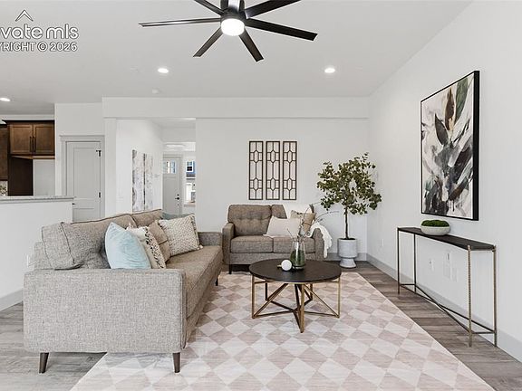 5th image of 9033 Peaceful Valley Rd