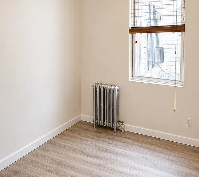 2337 33rd Ave #1 — Photo 2