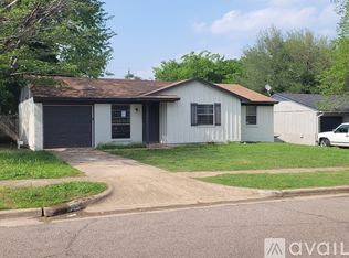 575 Trail Ridge Dr, Duncanville, TX 75116