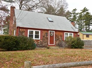 21 Jeanette Dr, Pembroke, MA 02359