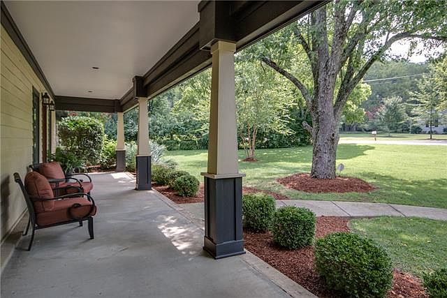 2nd image of 2324 Castleman Dr