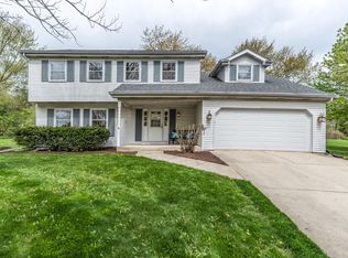 803 Riva Ridge Ct, Naperville, IL 60540