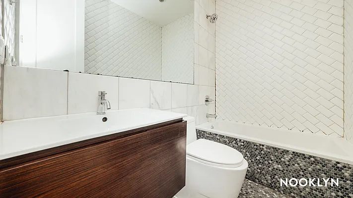 Rented by Nooklyn NYC LLC | media 25