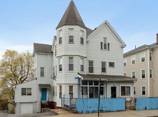 39 Everard St, Worcester, MA 01605