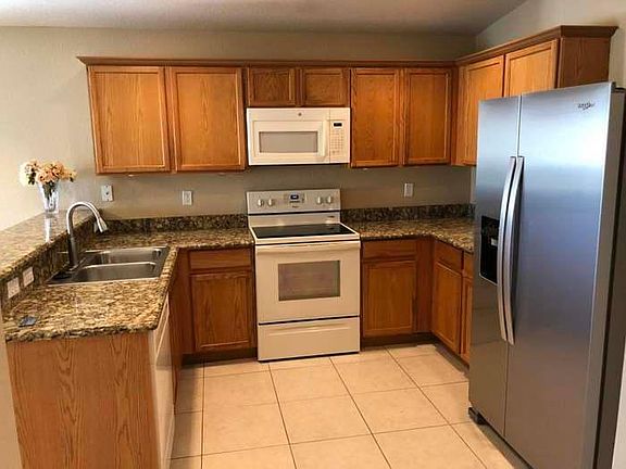 2nd image of 2090 SW Newport Isles Blvd