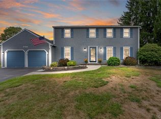 4233 Halfmoon Cir, Liverpool, NY 13090