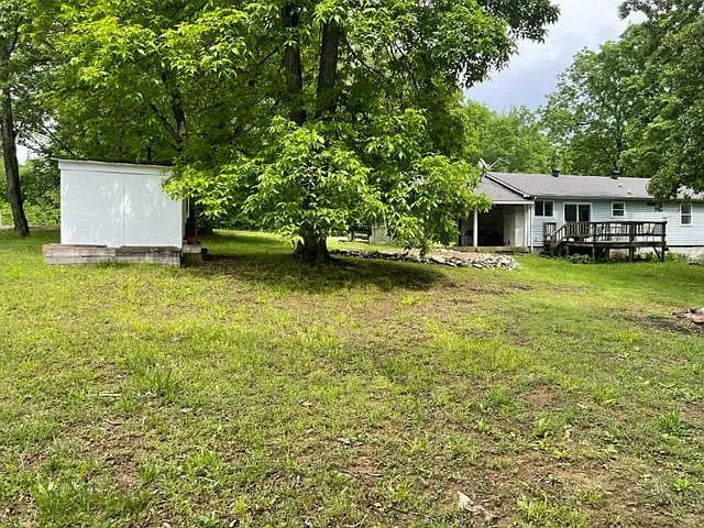 3 bed, 1050 sqft, $1,400 — Photo 2