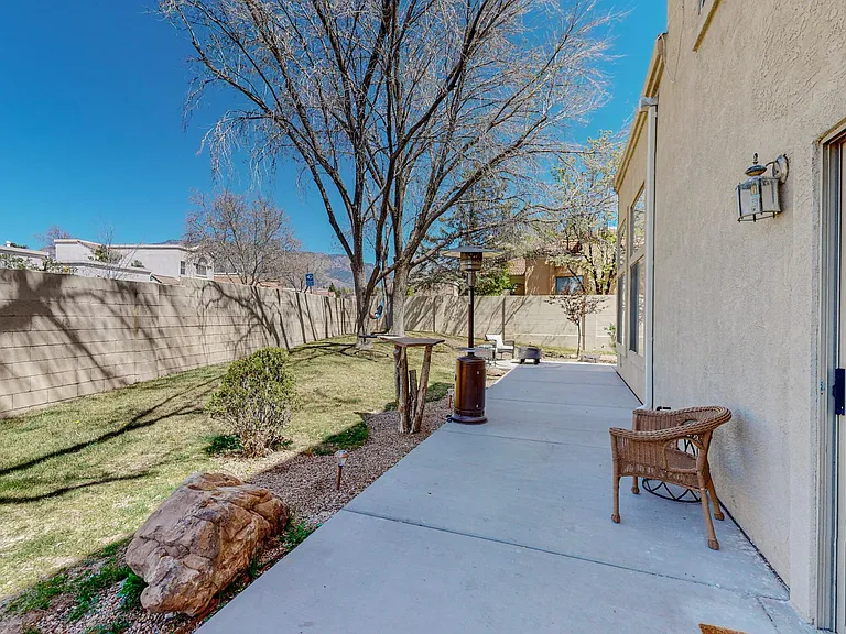 6216 Academy Ridge Dr NE — Photo 43