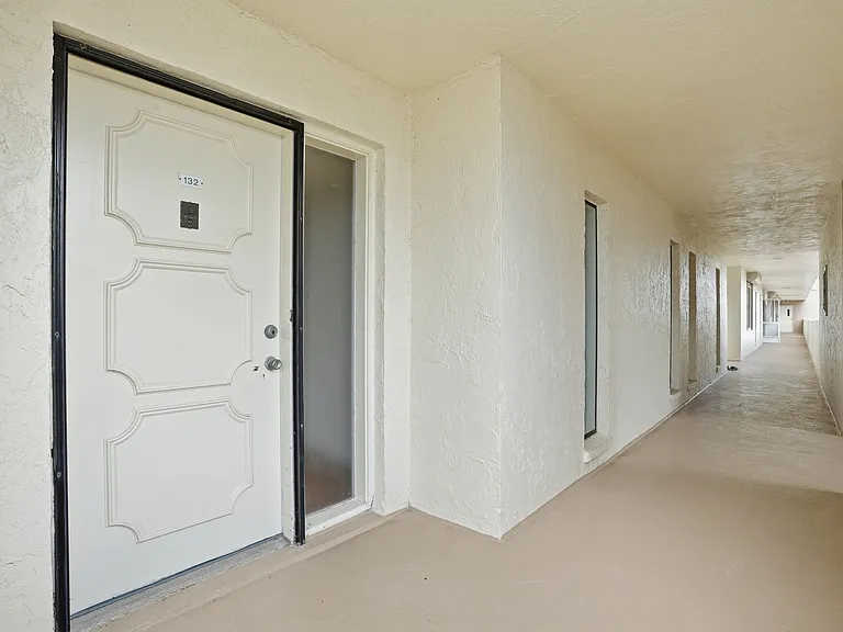 10475 Gulf Shore Dr #1 — Photo 6