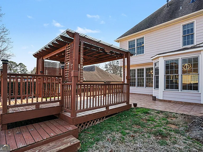 3170 Sherwood Oaks Ct — Photo 12